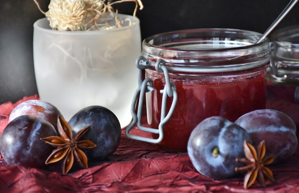 plums, fruit, jam-1584244.jpg